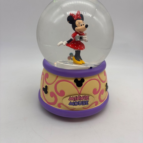 Disney Parks Minnie Mouse Collectible Water Snow Globe Minnie's Yoo Hoo - Picture 3 of 12